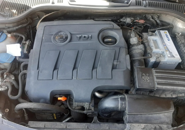 Skoda Octavia cena 20900 przebieg: 243866, rok produkcji 2010 z Oborniki małe 352